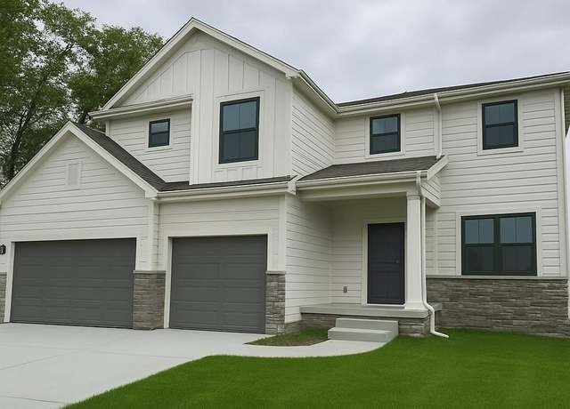 Property at 5508 Brook St, Papillion, NE 68133, 4 beds, 2.5 baths
