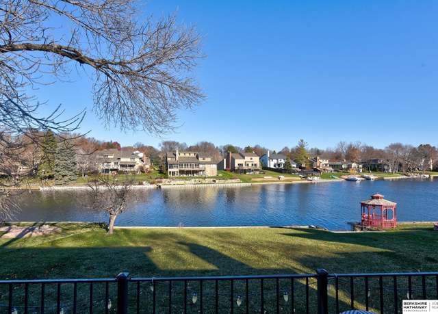 Property at 12624 Burt St, Omaha, NE 68154, 4 beds, 3.5 baths