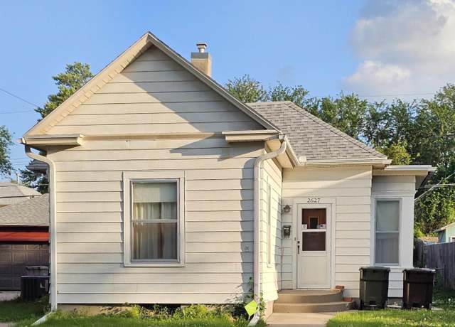Property at 2627 Garfield St, Lincoln, NE 68502, 2 beds, 1 bath