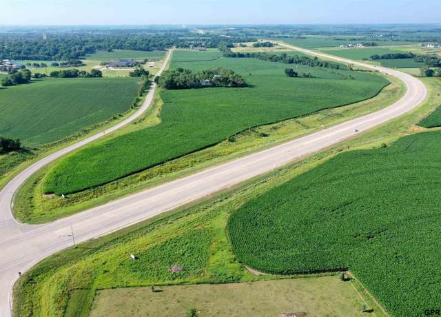 Property at 1775 17th Ave N, Wahoo, NE 68066
