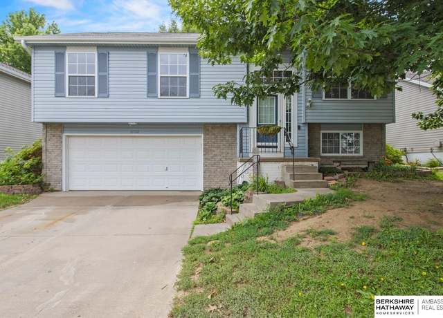 Property at 17737 Edna St, Omaha, NE 68136, 3 beds, 2 baths
