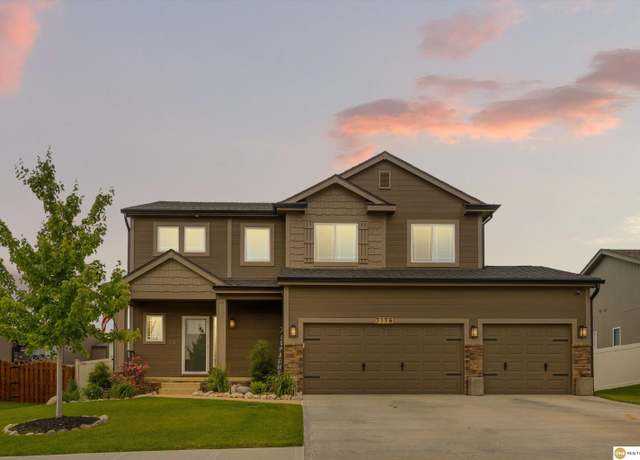 Property at 7176 N 166 St, Bennington, NE 68007, 5 beds, 3.5 baths
