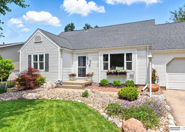 Property at 9704 Erskine St, Omaha, NE 68134, 4 beds, 2 baths
