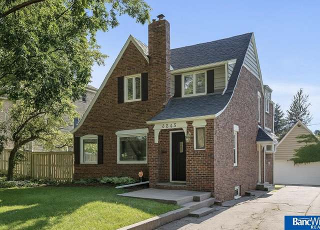 Property at 3345 Grimsby Ln, Lincoln, NE 68502, 3 beds, 2.5 baths
