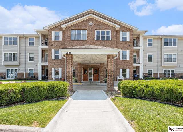 Property at 2425 Folkways Blvd #324, Lincoln, NE 68521, 2 beds, 2 baths