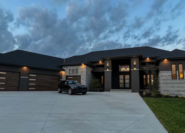 Property at 20928 Barbara Plaza Circle, Omaha, NE 68022, 5 beds, 4 baths
