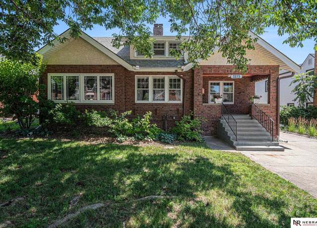 Property at 3273 Vinton St, Omaha, NE 68105, 4 beds, 2 baths