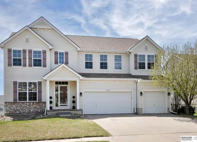 Property at 16137 Virginia St, Omaha, NE 68136, 5 beds, 3.5 baths