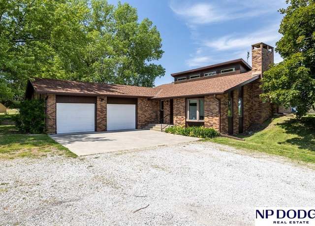 Property at 13701 NW 112th St, Malcolm, NE 68402, 3 beds, 3 baths