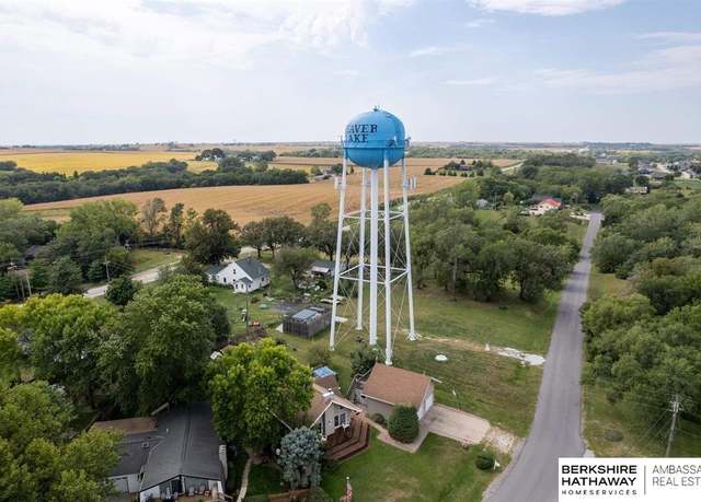 Property at 2206 Beaver Lake Blvd Blvd, Plattsmouth, NE 68048
