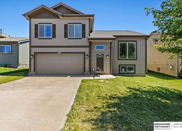 Property at 9153 Black St, Omaha, NE 68122, 3 beds, 2 baths
