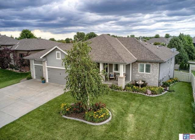 Property at 21322 Castlerock Ln, Gretna, NE 68028, 3 beds, 3.5 baths
