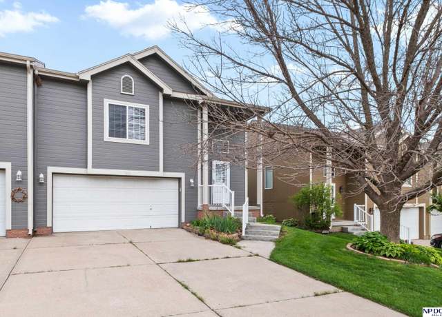 Property at 7670 Potter St, Omaha, NE 68122, 3 beds, 3 baths
