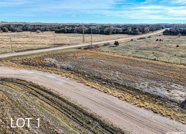 Property at 1 Bald Eagle Dr, Chapman, NE 68827
