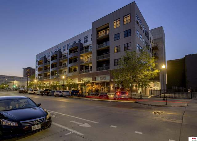 Property at 1308 Jackson St #608, Omaha, NE 68102, 2 beds, 3 baths
