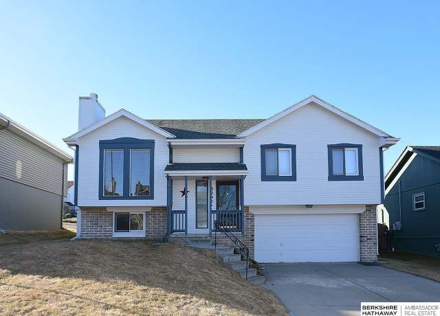 Property at 8341 Weber St, Omaha, NE 68122, 3 beds, 2.5 baths