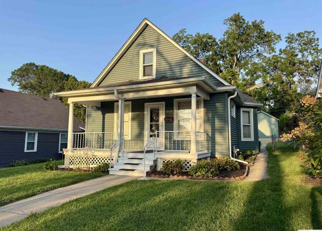 Property at 2533 N 64th St, Omaha, NE 68104, 3 beds, 1 bath