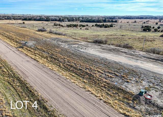Property at 4 Bald Eagle Dr, Chapman, NE 68827