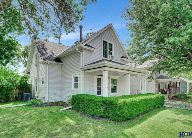 Property at 5319 Walker Ave, Lincoln, NE 68504, 3 beds, 1 bath