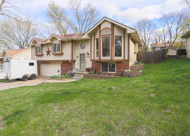Property at 4308 Jerry Gilbert Cir, Bellevue, NE 68123, 3 beds, 2 baths