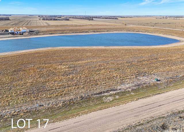 Property at 17 Bald Eagle Dr, Chapman, NE 68827