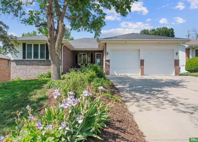 Property at 380 Chestnut St, Springfield, NE 68059, 3 beds, 3.5 baths