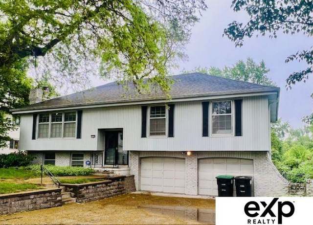 Property at 11665 Douglas St, Omaha, NE 68154, 3 beds, 2.5 baths