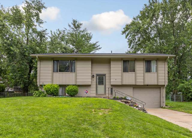 Property at 31 Cypress St, Yutan, NE 68073, 3 beds, 1 bath
