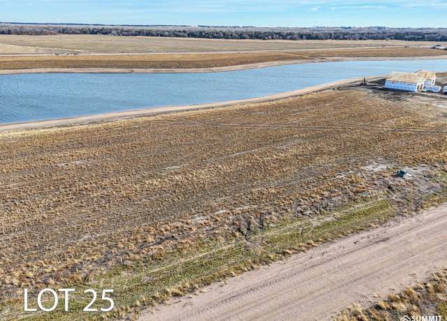 Property at 25 Bald Eagle Dr, Chapman, NE 68827