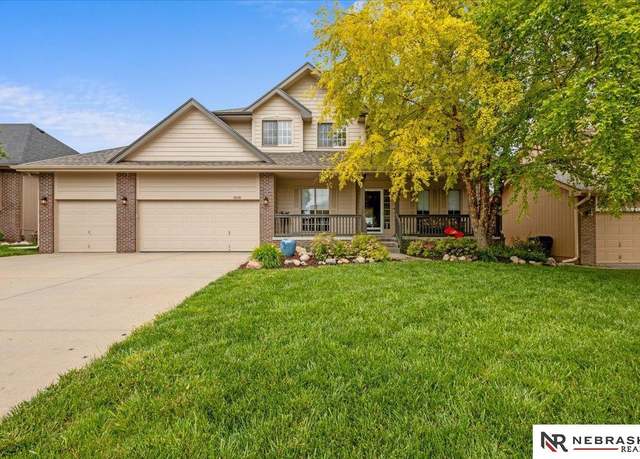 Property at 8108 N 164th St, Bennington, NE 68007, 4 beds, 2.5 baths