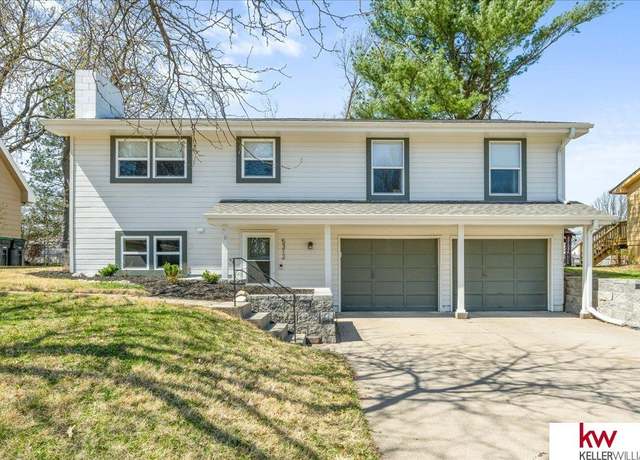 Property at 5312 S 106 St, Omaha, NE 68127, 4 beds, 2.5 baths