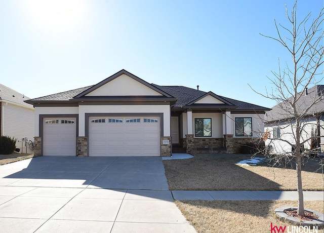 Property at 7275 Rachel Rd, Lincoln, NE 68516, 5 beds, 3 baths