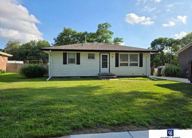 Property at 4441 Gertie Ave, Lincoln, NE 68516, 3 beds, 1.5 baths