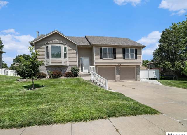 Property at 21764 Highview St, Gretna, NE 68028, 3 beds, 3 baths