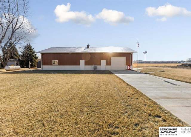 Property at 330 E 15th St, Decatur, NE 68020, 2 beds, 1.5 baths