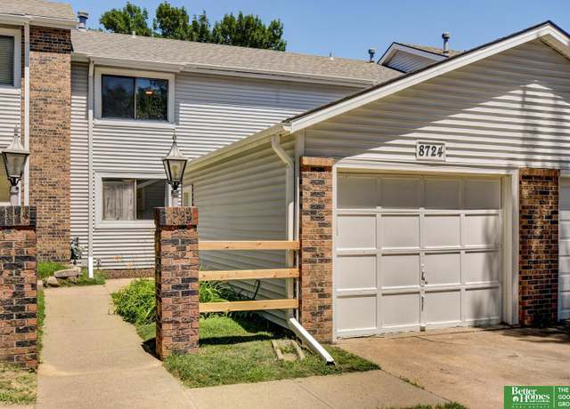 Property at 8724 Granville Pkwy, La Vista, NE 68128, 3 beds, 1.5 baths