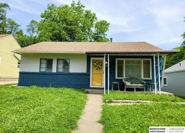 Property at 6632 Franklin St, Omaha, NE 68104, 3 beds, 1 bath