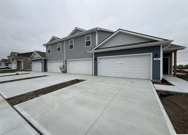 Property at 2161 N Aaron Way, Fremont, NE 68025, 2 beds, 2 baths