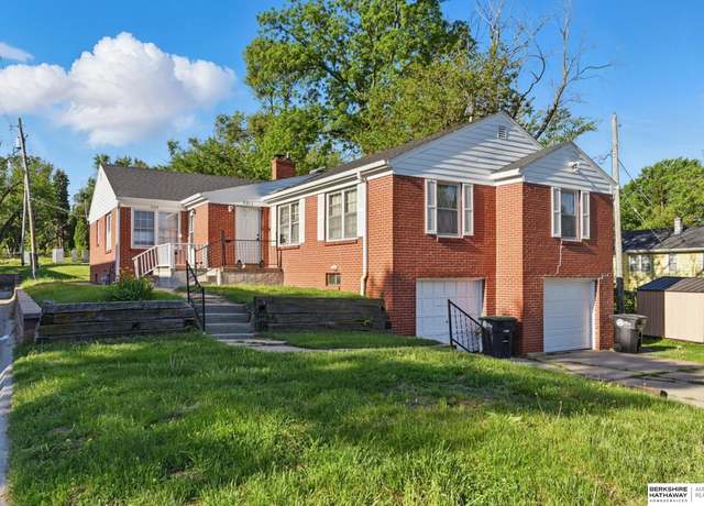 Property at 5209 Northwest Dr, Omaha, NE 68104, 5 beds, 2 baths