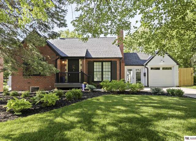 Property at 3485 M St, Lincoln, NE 68510, 3 beds, 2 baths