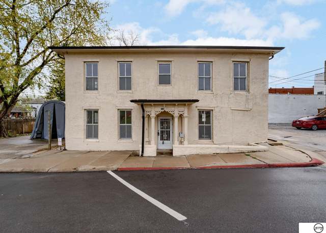 Property at 114 N 7th St, Nebraska City, NE 68410, 5 beds, 3 baths