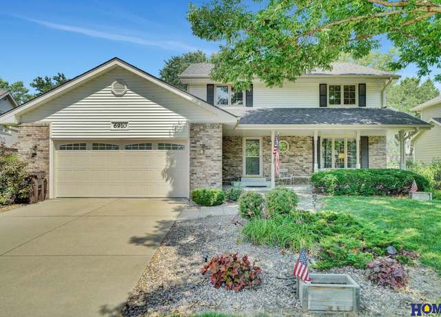 Property at 6910 Crooked Creek Ct, Lincoln, NE 68516, 4 beds, 3 baths