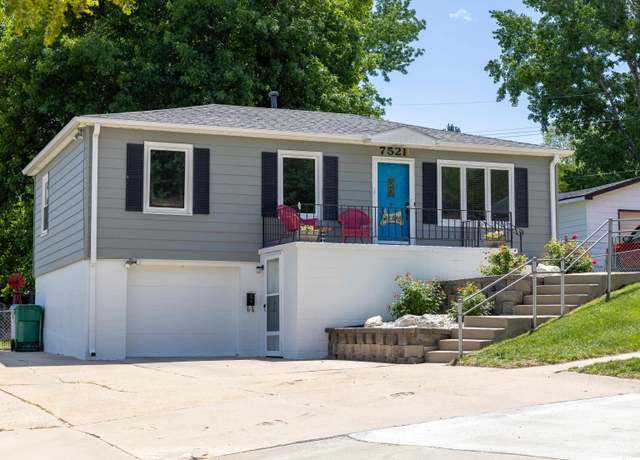 Property at 7521 Edward Ave, La Vista, NE 68128-0000, 2 beds, 1 bath