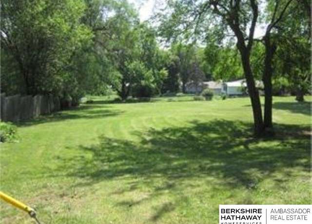 Property at 2513 N 81 St, Omaha, NE 68134