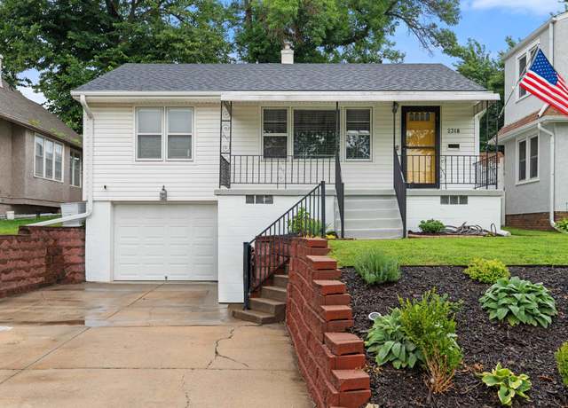 Property at 2318 N 49th St, Omaha, NE 68104, 2 beds, 1.5 baths