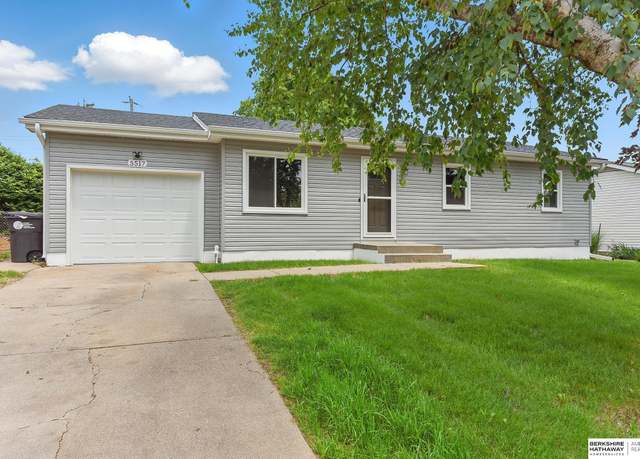 Property at 5517 N 61st Ave, Omaha, NE 68104, 3 beds, 1 bath