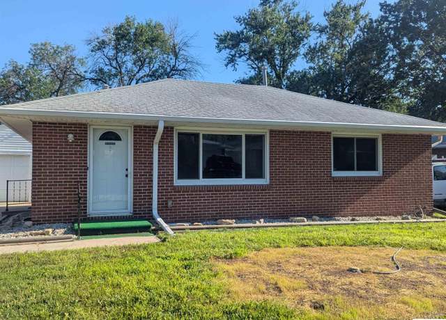 Property at 5441 Colby St, Lincoln, NE 68504, 3 beds, 2 baths