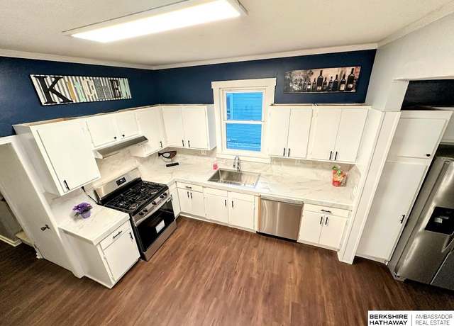 Property at 2428 Camden Ave, Omaha, NE 68111, 4 beds, 2 baths