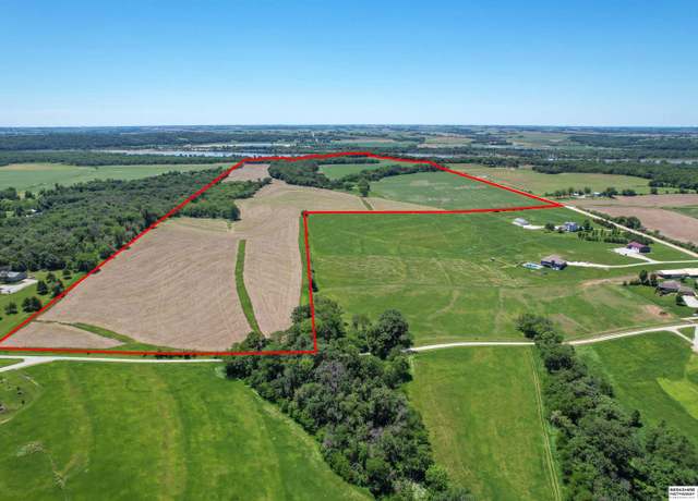 Property at S 63 St, Papillion, NE 68133