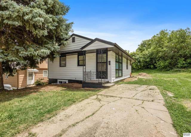 Property at 3725 Blondo St, Omaha, NE 68111, 4 beds, 2 baths